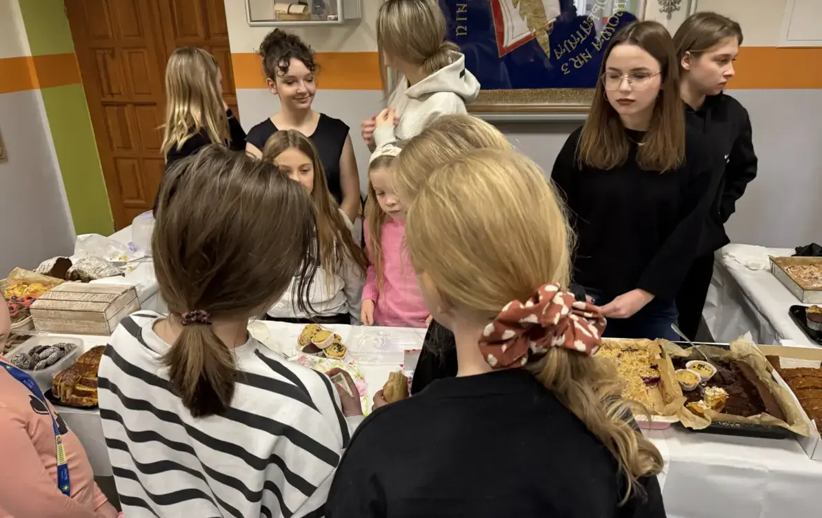 Zdjęcie do Kiermasz Ciast dla Pana Mateusza Twaroga 